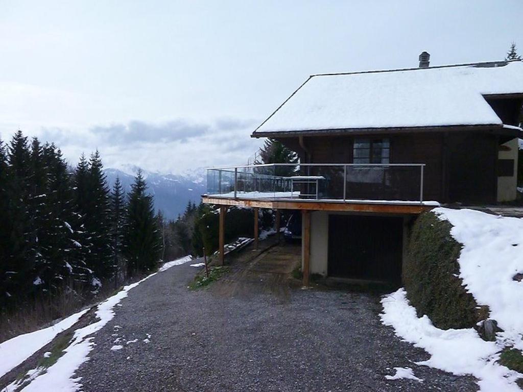 Chalet Traditionnel Avec Jacuzzi Exterieur Bex Exterior photo